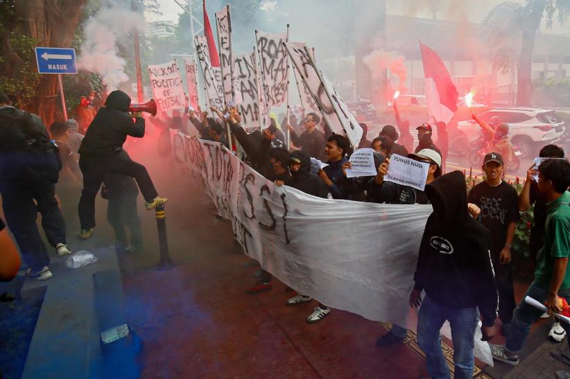 Aksi Suporter Timnas Indonesia Desak Revolusi Total PSSI - Bagian 2