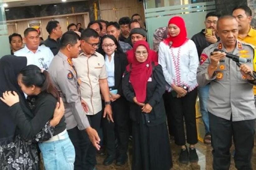 Haru! Reni Rahmawati Korban TPPO Modus Kawin Kontrak di China Akhirnya Bisa Pulang