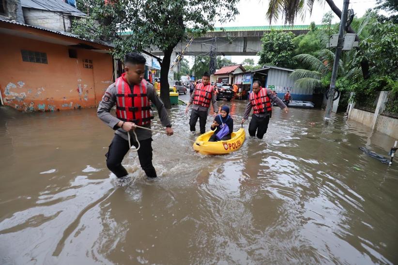 Banjir Rendam 13 RT di Jakarta Selatan - Bagian 3