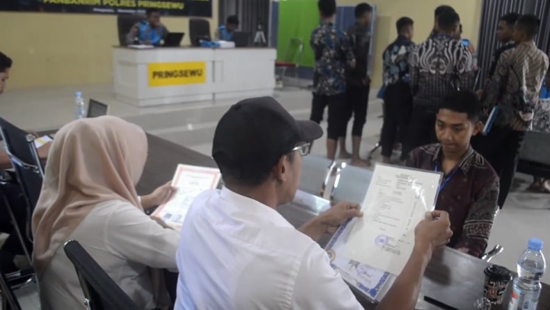 Seleksi Awal Penerimaan Bintara Brimob di Pringsewu Berlangsung Ketat, 2 Peserta Gugur