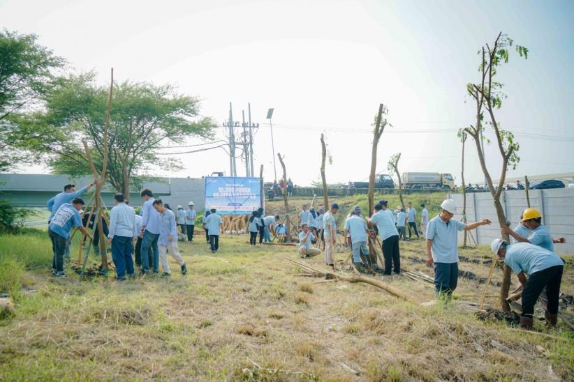 Penanaman 10.000 Pohon di 7 Kawasan Industri - Bagian 4