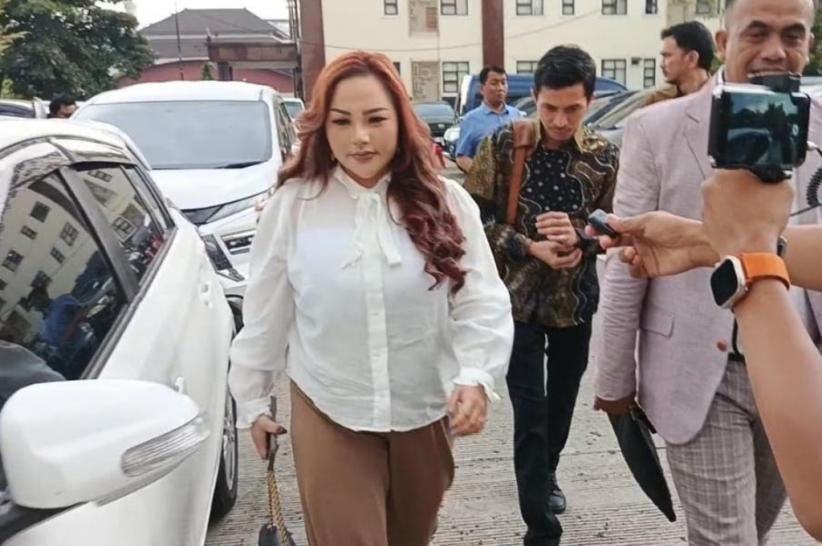 Breaking News, Lisa Mariana Dijemput Paksa Polda Jabar