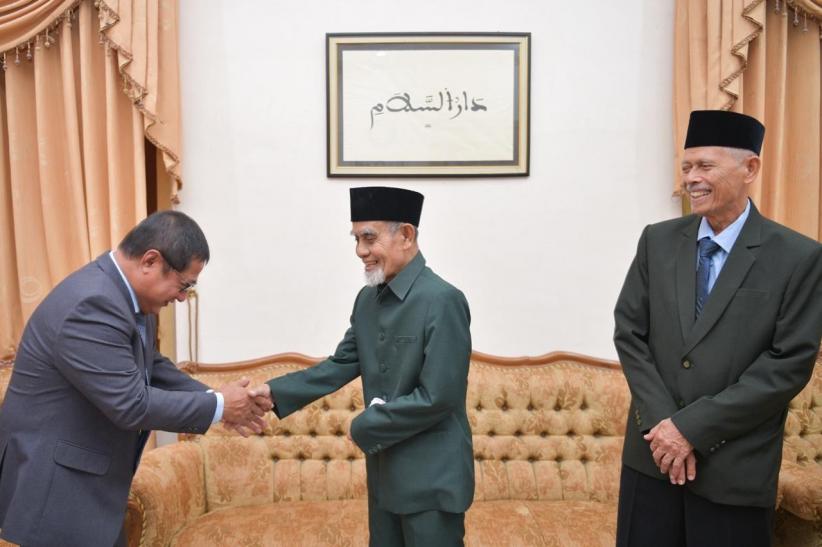 Literasi Keuangan Syariah Butuh Peran Serta Santri - Bagian 3