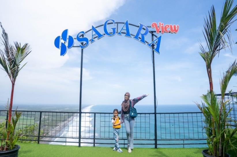 3 Tempat Wisata yang Lagi Hits di Kebumen Buat Couple, Romantis Abis Sampai Lupa Waktu!
