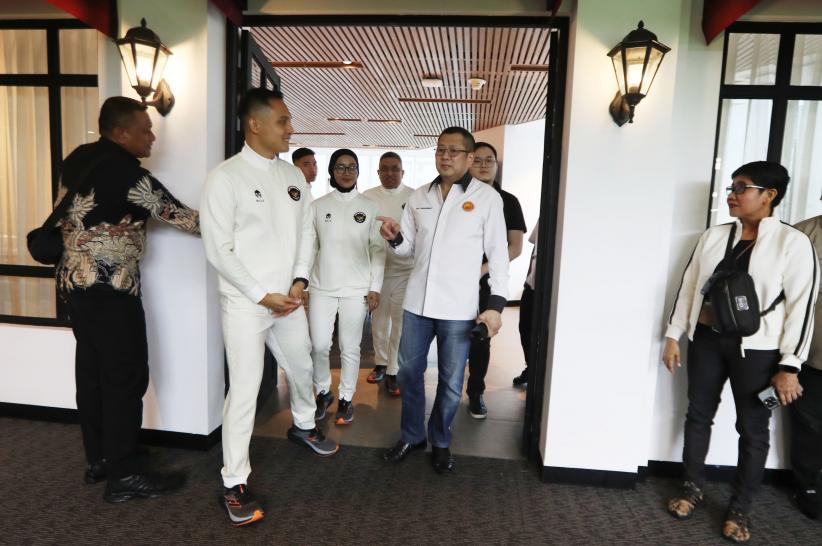 Ketum PB POBSI Hary Tanoesoedibjo Lepas Atlet Biliar ke SEA Games 2025 - Bagian 2
