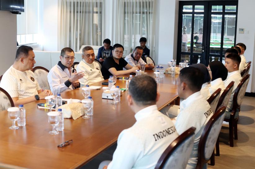 Ketum PB POBSI Hary Tanoesoedibjo Lepas Atlet Biliar ke SEA Games 2025 - Bagian 3