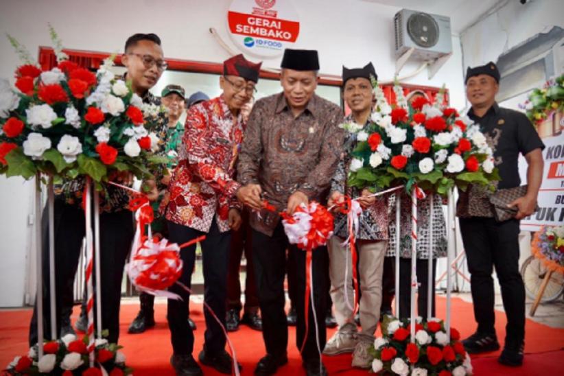 Menkop Apresiasi Kopkel Merah Putih Tukangkayu Mampu Kembangkan Produk Gula dan Kopi