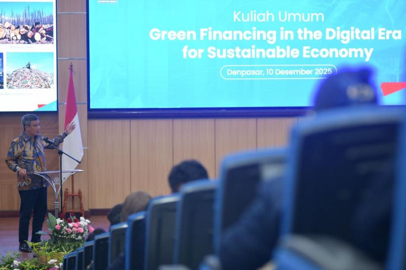 Ratusan Mahasiswa Udayana Ikuti Kuliah Umum, Didorong Perkuat Ekonomi Hijau di Indonesia  - Bagian 2