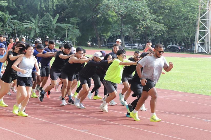 Melihat Pelari dari Ragam Komunitas Berlatih di Stadion Madya - Bagian 7