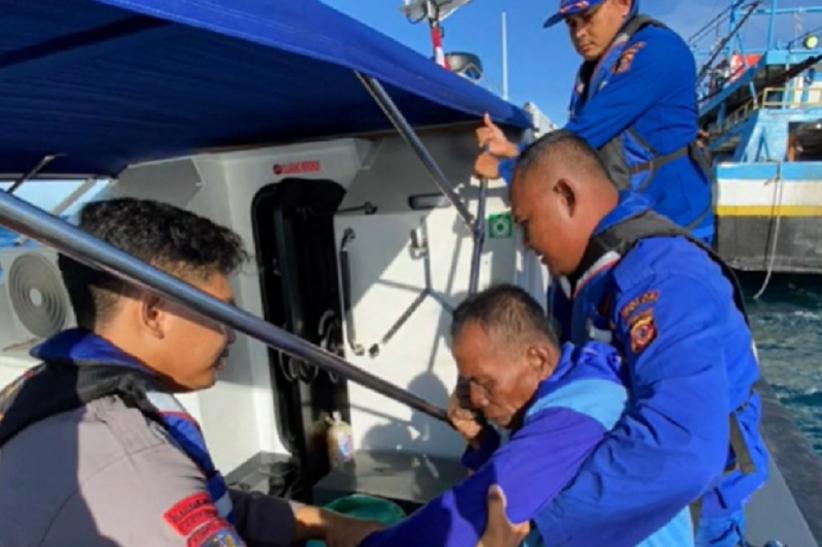 KM Putri Lancar Samudra Angkut 18 ABK Tenggelam di Indramayu, 3 Orang Hilang