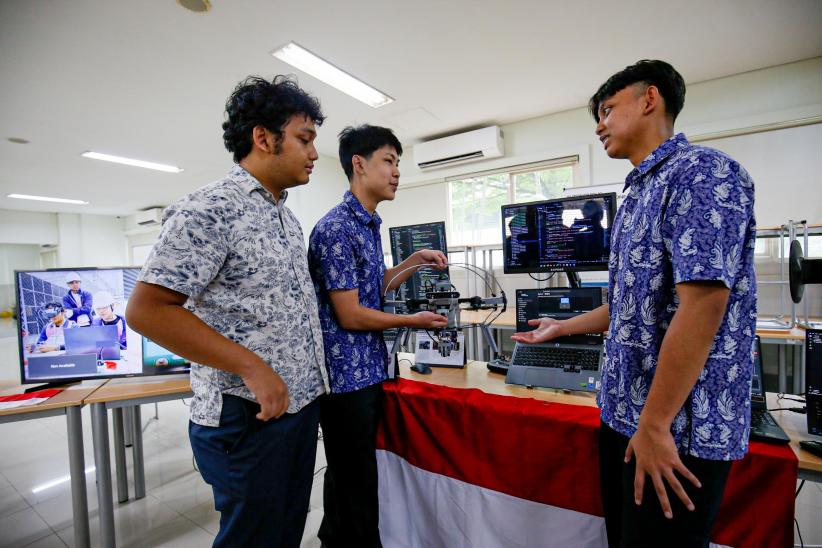 Tiga Pelajar SMA Kembangkan Drone AI untuk Bantu Penanganan Bencana - Bagian 2