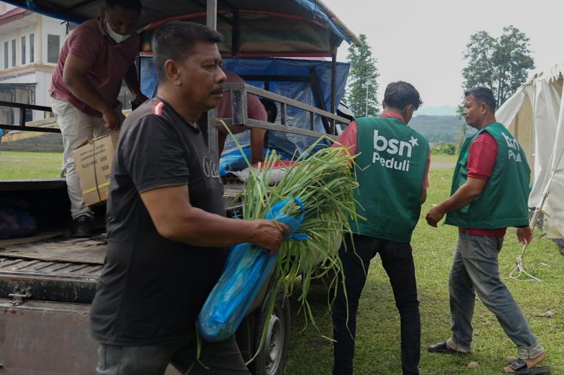 Posko Dapur Umum untuk Korban Bencana Aceh - Bagian 2