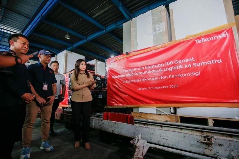 Pulihkan Jaringan Sumatera, Komdigi Kirim 100 Genset dan 500 Ponsel - Bagian 2