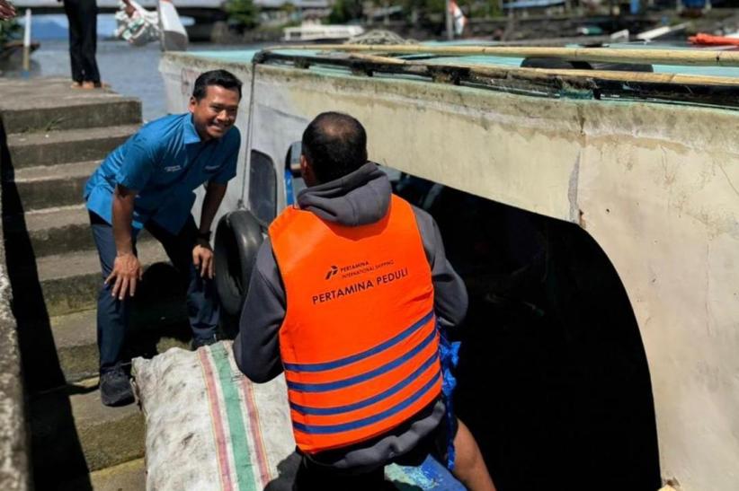 Pengiriman 750 Jaket Keselamatan untuk Nelayan Pesisir Manado - Bagian 1