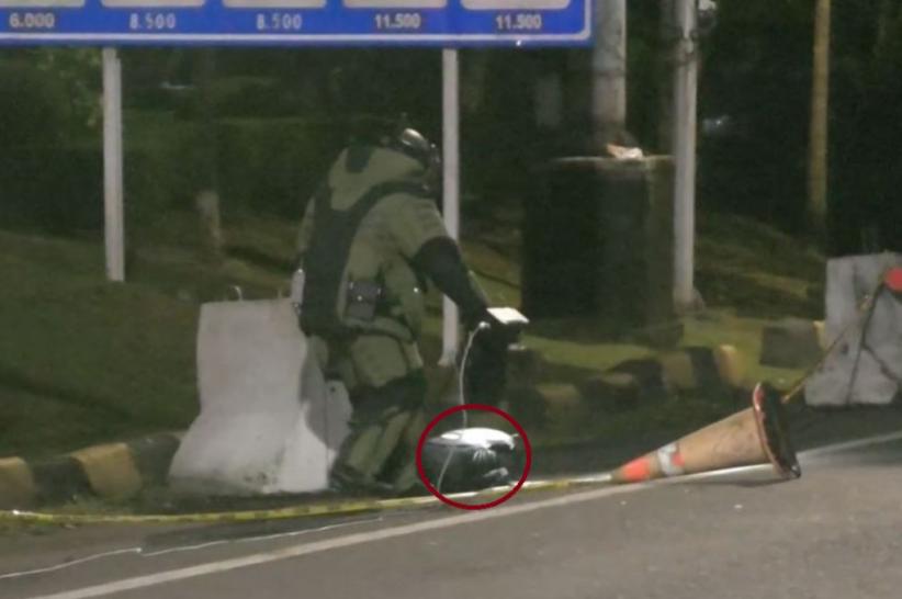 Heboh! Tas Mencurigakan Diduga Bom di Tol Banyumanik Semarang, Gegana Turun Tangan