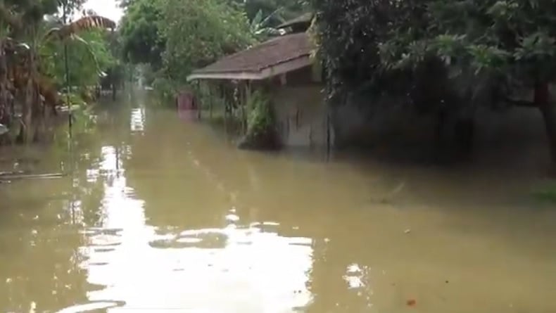 Banjir Rendam Ratusan Rumah di 2 Desa di Jepara, Ribuan Warga Mengungsi