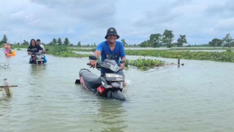Lamongan Tetapkan Status Darurat Banjir, Ribuan Rumah Warga Terendam