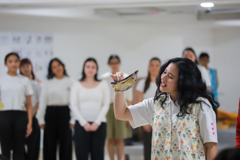 Latihan Jelang Pertunjukan Perahu Kertas - Bagian 2