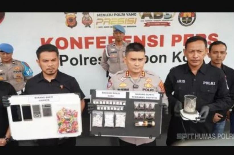 Polisi Gerebek Produksi Rumahan Tembakau Sintetis di Cirebon, 1 Tersangka Ditangkap