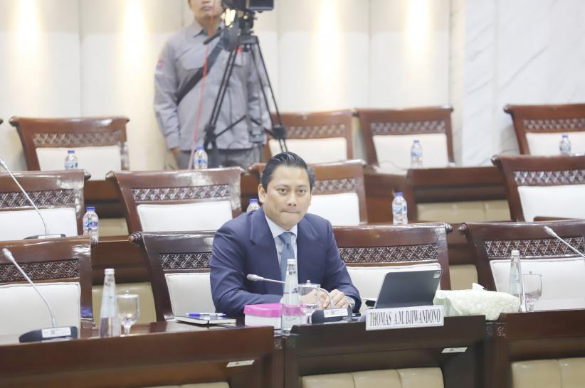 Thomas Djiwandono Ikuti Uji Kelayakan dan Kepatutan Deputi Gubernur BI - Bagian 1