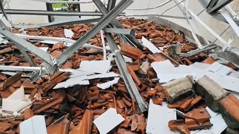 Gedung Disnaker Cirebon Ambruk, DPRD Minta Perbaikan Menyeluruh atau Pindah Lokasi