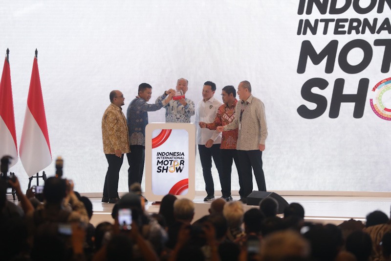 Pameran Otomotif IIMS 2026 Resmi Dibuka - Bagian 3