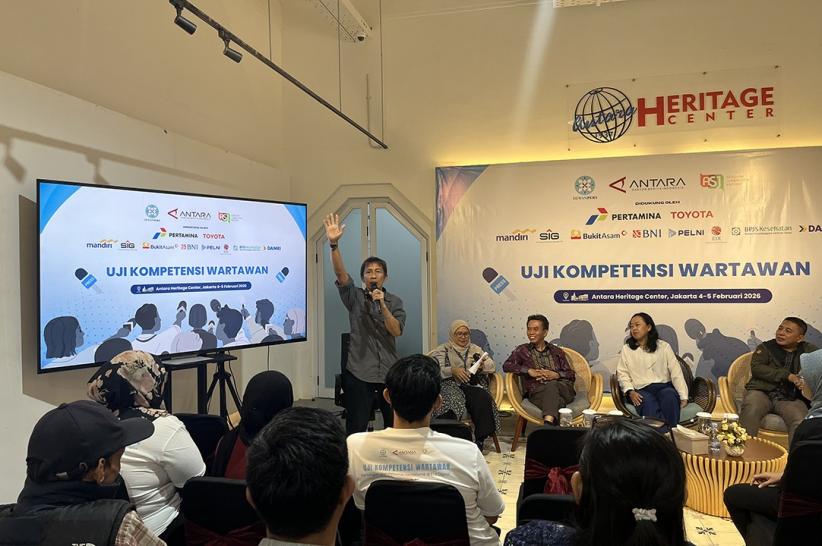 Enam Anggota Pewarta Foto Dinyatakan Kompeten dalam UKW yang Digelar LKBN ANTARA - Bagian 5