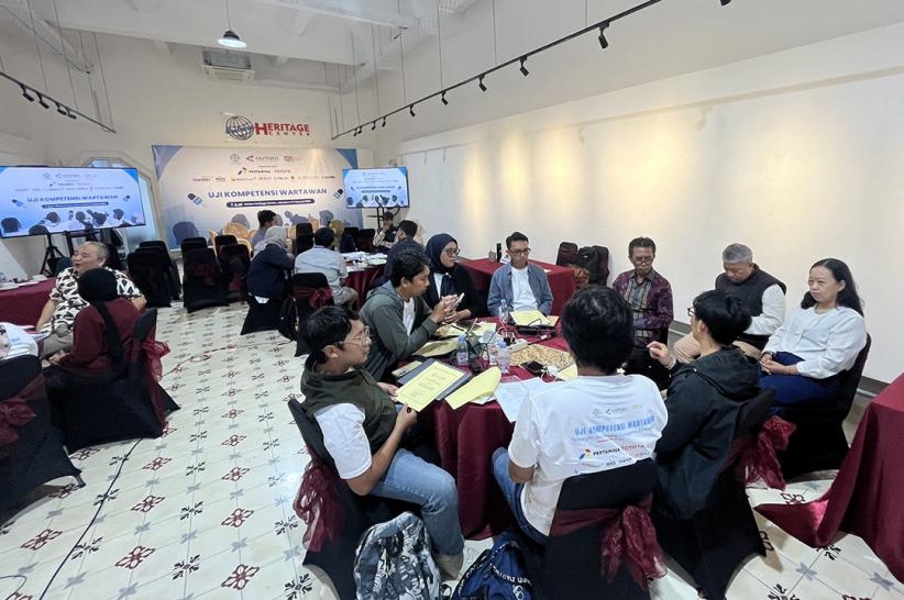 Enam Anggota Pewarta Foto Dinyatakan Kompeten dalam UKW yang Digelar LKBN ANTARA - Bagian 3