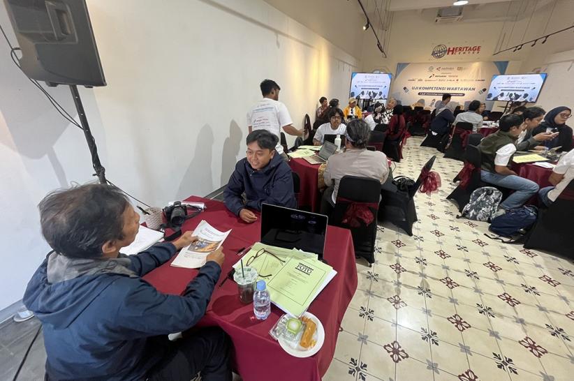 Enam Anggota Pewarta Foto Dinyatakan Kompeten dalam UKW yang Digelar LKBN ANTARA - Bagian 2