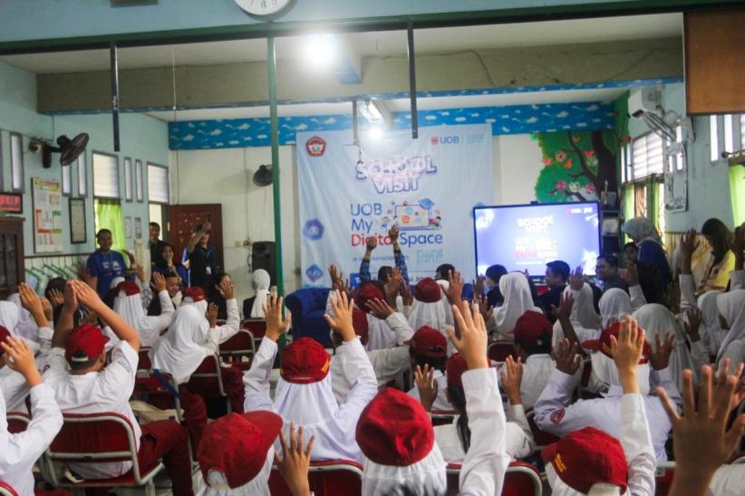 Program Literasi Keuangan dan Pembelajaran Coding Gratis - Bagian 3