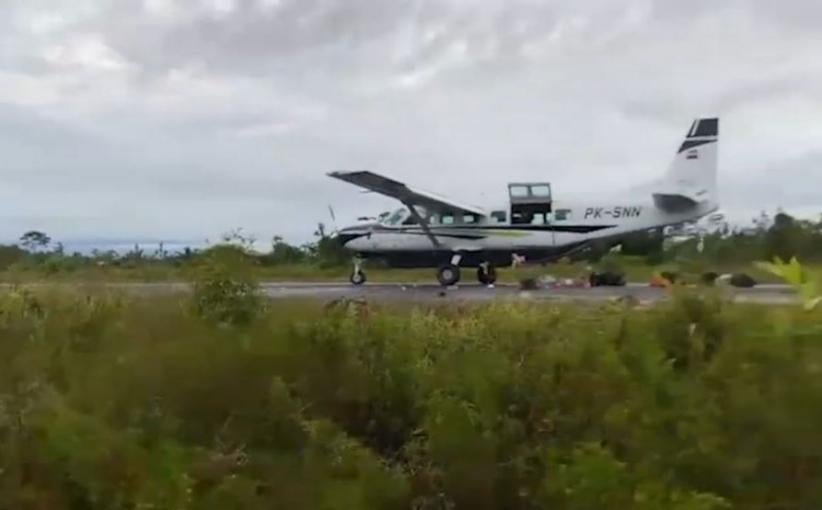 5 Fakta KKB Tembaki Pesawat Smart Air di Bandara Koroway Batu, Nomor 3 Memilukan