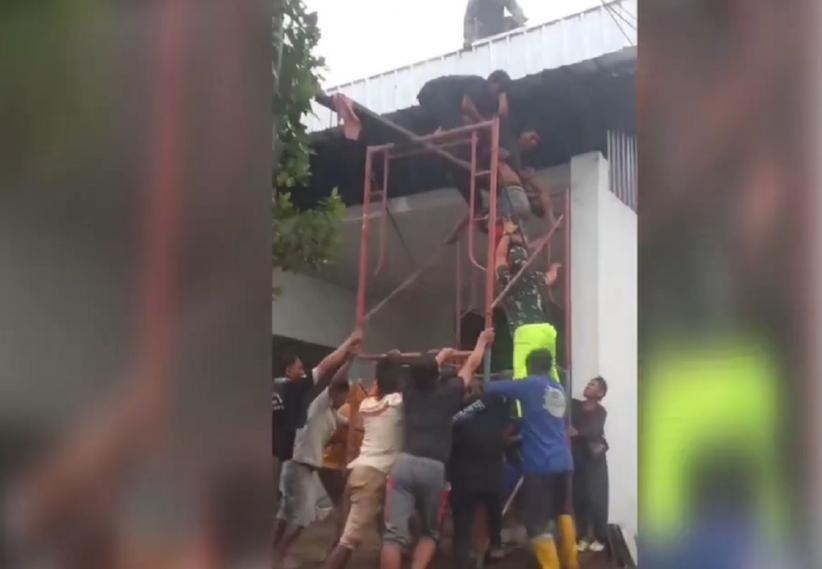 2 Pekerja Proyek Koperasi Merah Putih di Pemalang Nyaris Tewas Tersengat Listrik