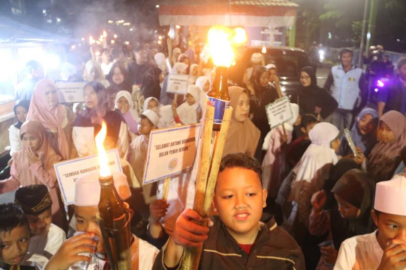 Ratusan Anak Ramaikan Pawai Obor Sambut Ramadan 1447 H - Bagian 3