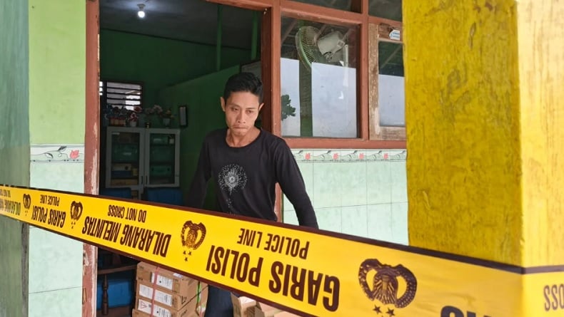 Pencurian di SDN 02 Tiron Madiun, 12 Chromebook dan Laptop Raib
