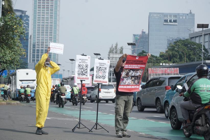Aksi Surat Cinta untuk DPR Serukan Penghentian Perdagangan Daging Anjing dan Kucing - Bagian 4