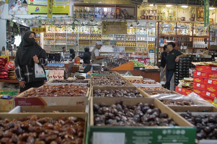 Ragam Jenis Kurma Dijual di Pasar Tanah Abang - Bagian 3