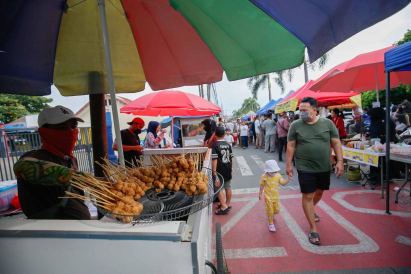 Puluhan UMKM Ramaikan Pasar Takjil Ramadan di Depok - Bagian 1