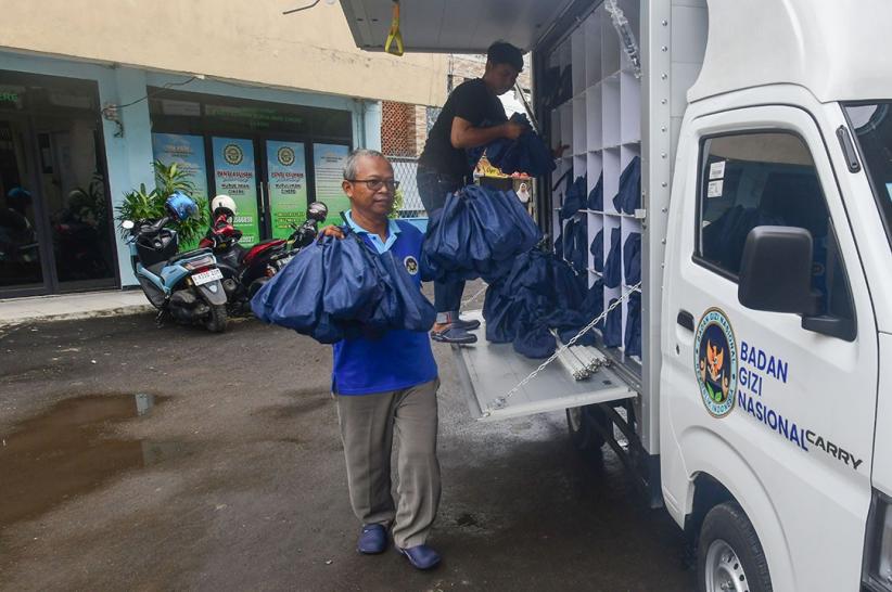 Ekspresi Anak-Anak Dapat MBG saat Puasa Ramadan - Bagian 7