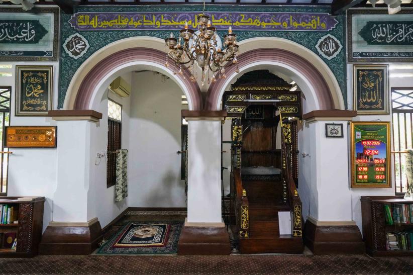 Arsitektur Masjid Hidayatullah Perpaduan Gaya Betawi, Tionghoa dan Hindu - Bagian 1