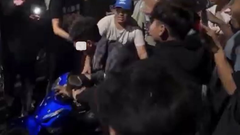 Viral! Balap Liar Dibubarkan Warga di Malang, Motor Pelaku Dirusak dan Dibuang ke Sungai