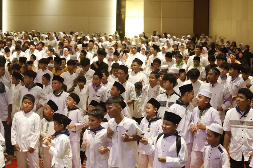 Berbagi Kebahagiaan di Bulan Ramadan, 1.300 Anak Yatim Dapat Santunan - Bagian 3