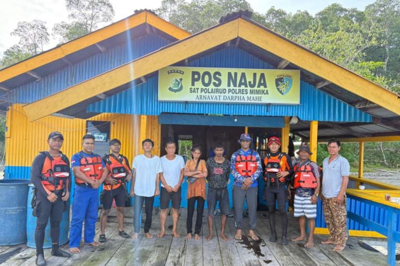 KM Jaya Baru Tenggelam Dihantam Ombak di Muara Pomako Mimika, 4 Penumpang Selamat