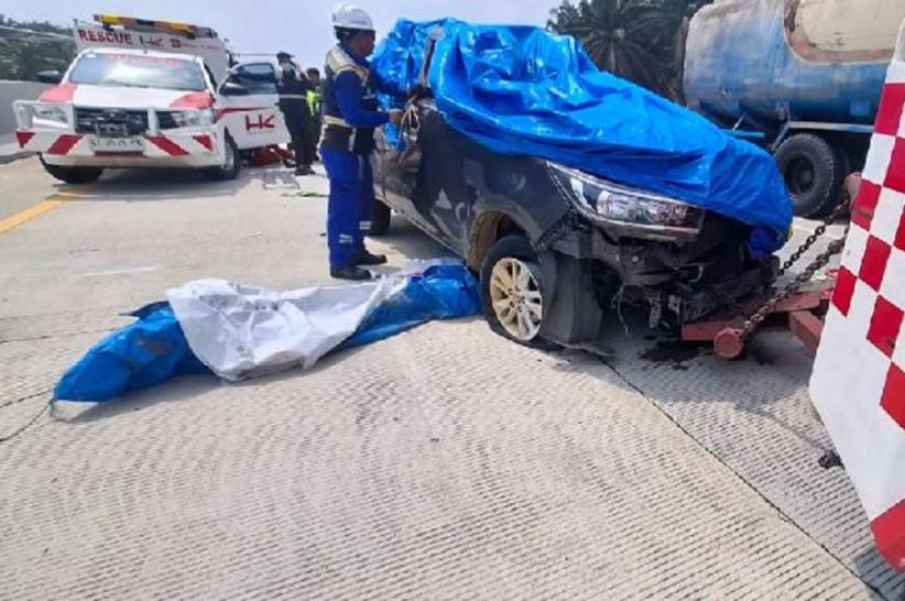 Kecelakaan Maut Mobil Innova Tabrak Truk di Tol Indrapura-Kisaran, 4 Orang Tewas