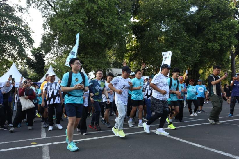 Menko PM Muhaimin Iskandar Lepas Peserta Lari NgabubuRUN - Bagian 2