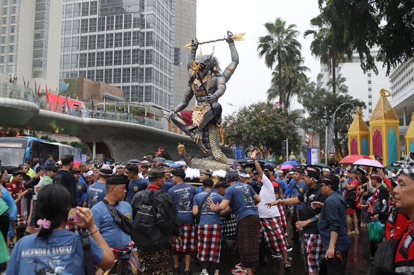 Pawai Ogoh-Ogoh Sambut Hari Raya Nyepi  - Bagian 7