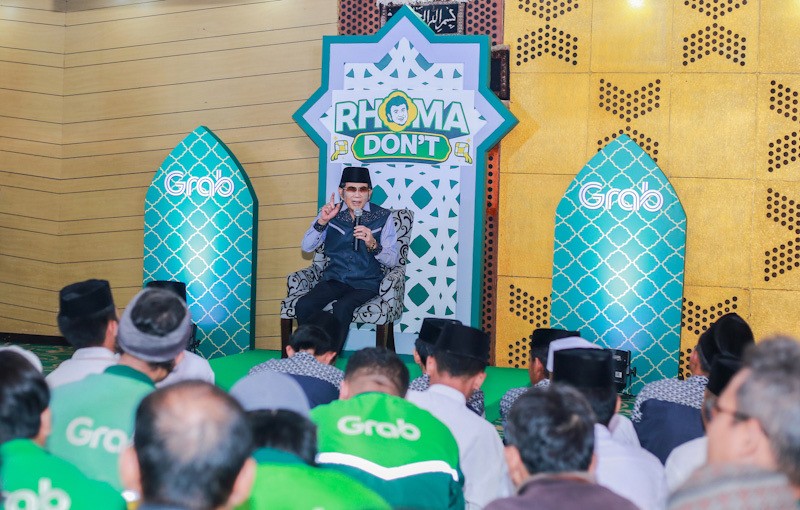 Mitra Pengemudi Buka Puasa Bersama Rhoma Irama - Bagian 3