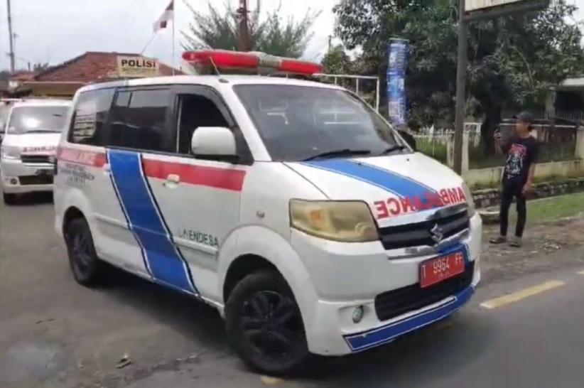 Kecelakaan Mobil Travel  Pulang Mudik Masuk Jurang di Majalengka, 6 Orang Sekeluarga Tewas