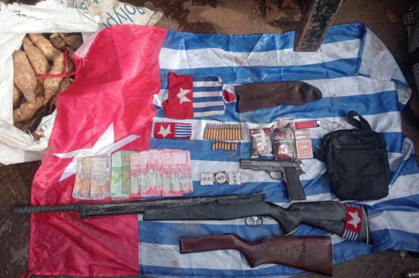 Ini Deretan Senjata OPM yang Diamankan TNI usai Kontak Tembak di Nabire