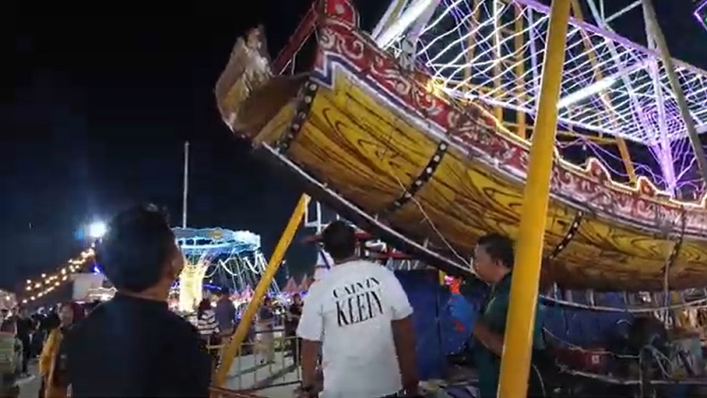 Mengerikan! Detik-Detik Kora-Kora Patah di Asahan Terekam Kamera, 4 Orang Terjatuh