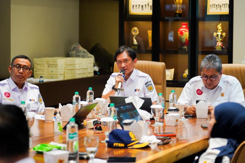 KAI Catat Lebih dari 4,9 Juta Perjalanan Selama 20 Hari Angkutan Lebaran 2026 - Bagian 2